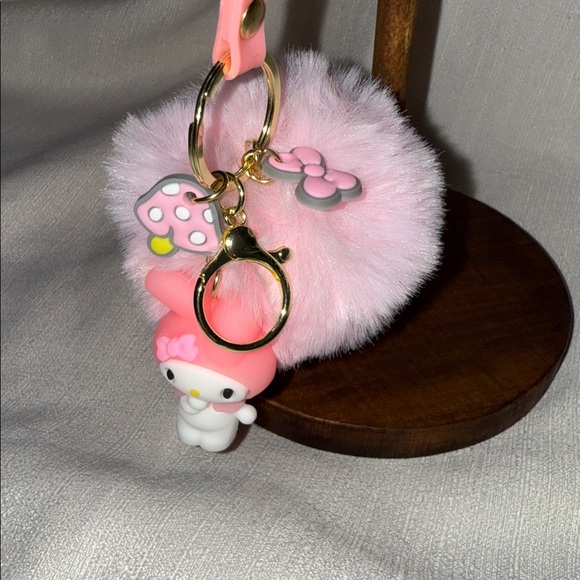 Hello Kitty Pink and White Key & Card Holder - Picture 3 of 5